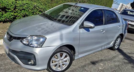 TOYOTA ETIOS 1.5 XLS SEDAN 16V FLEX 4P AUTOMÁTICO TOYOTA ETIOS 1.5 XLS SEDAN 16V FLEX 4P AUTOMÁTICO